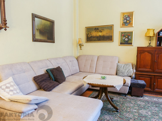 4 pokoje, 97,2 m2, parter, blisko Parku 720000 zł