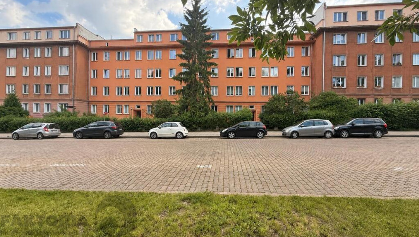 Mieszkanie Sprzedaż  Centrum