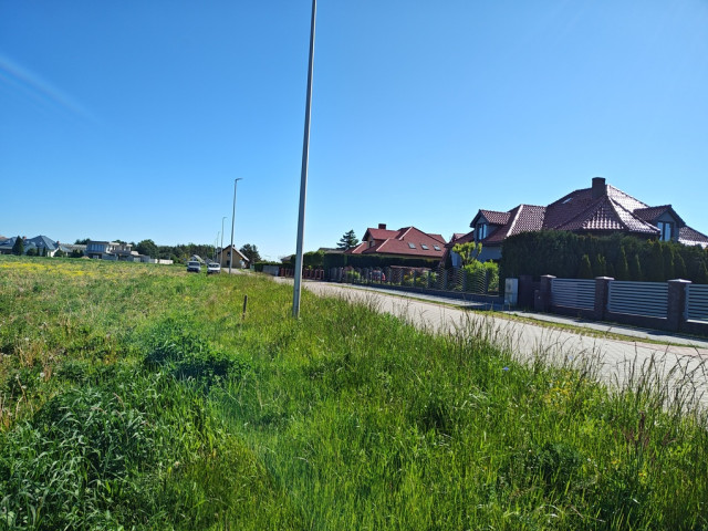 Przybiernów działka budowlana 1075 m2 140.000 zł