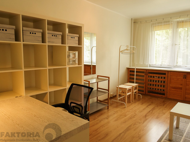 Śródmieście kawalerka 25 m2, 1800+600+opłaty